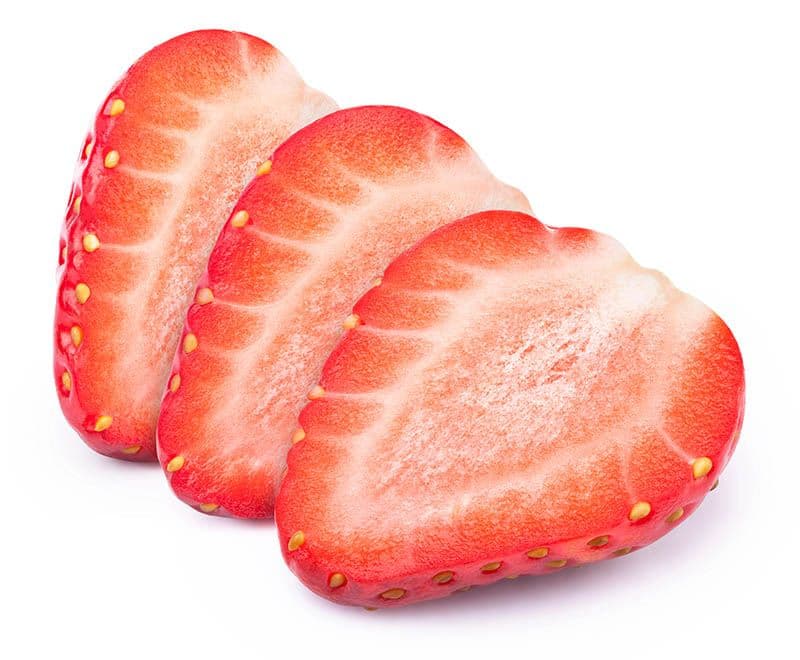 Dürfen Hunde Erdbeeren essen – ja, in Scheiben geschnitten.
